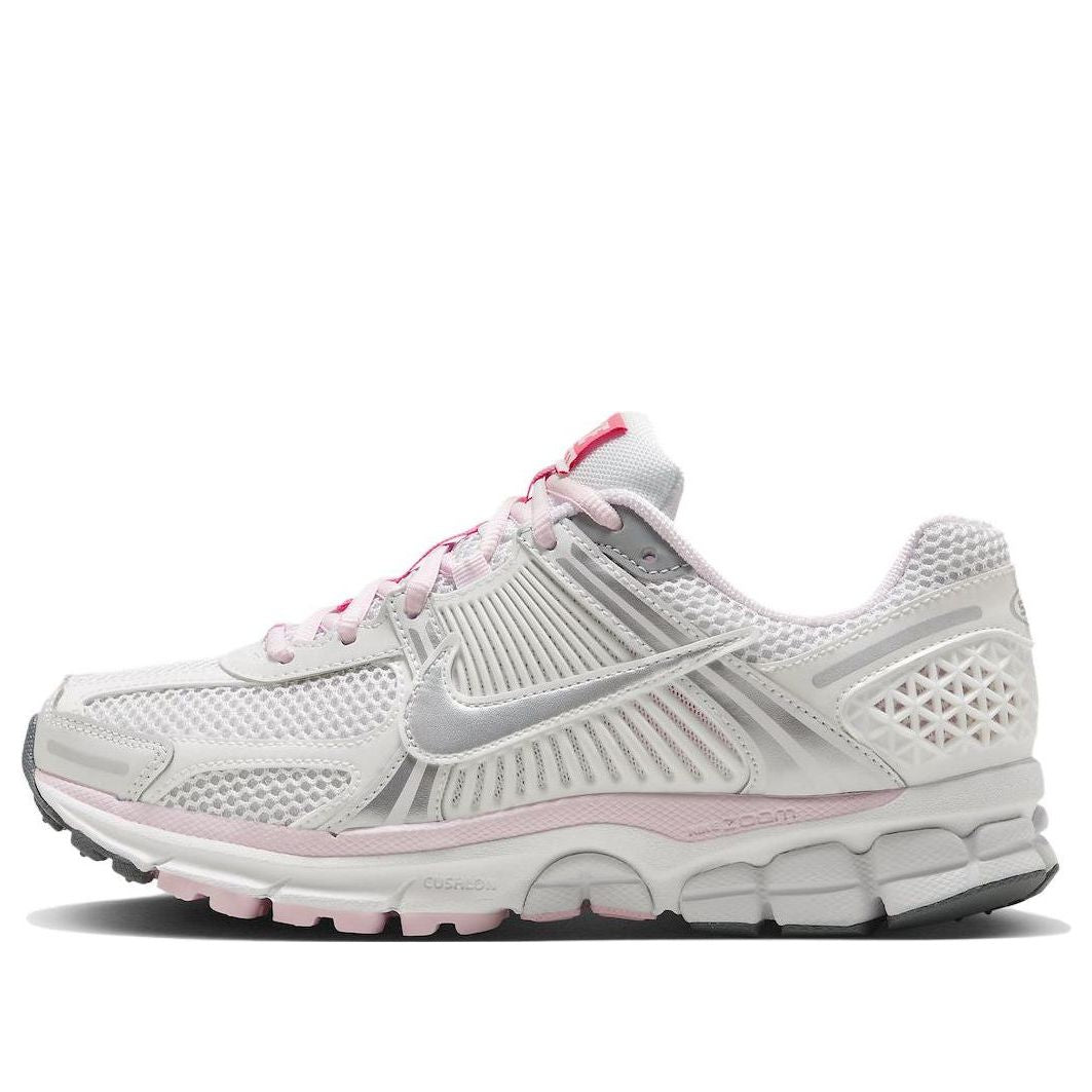 Nike Wmns Zoom Vomero 5 - PHOTON DUST/MTLC SILVER-SUMMIT WHITE-COOL GREY-HYPER PINK-PINK FOAM - Female - 5