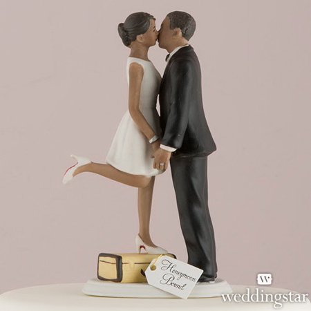 Weddingstar 9318  a Kiss and We Re Off  Figurine Dark Skin Tone