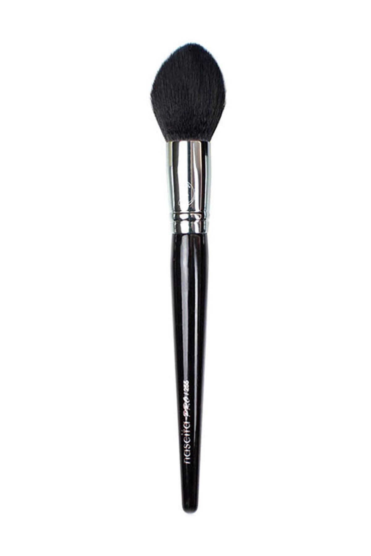 Nascita Pro Tapered Face Brush - Round Angled Blush Brush
