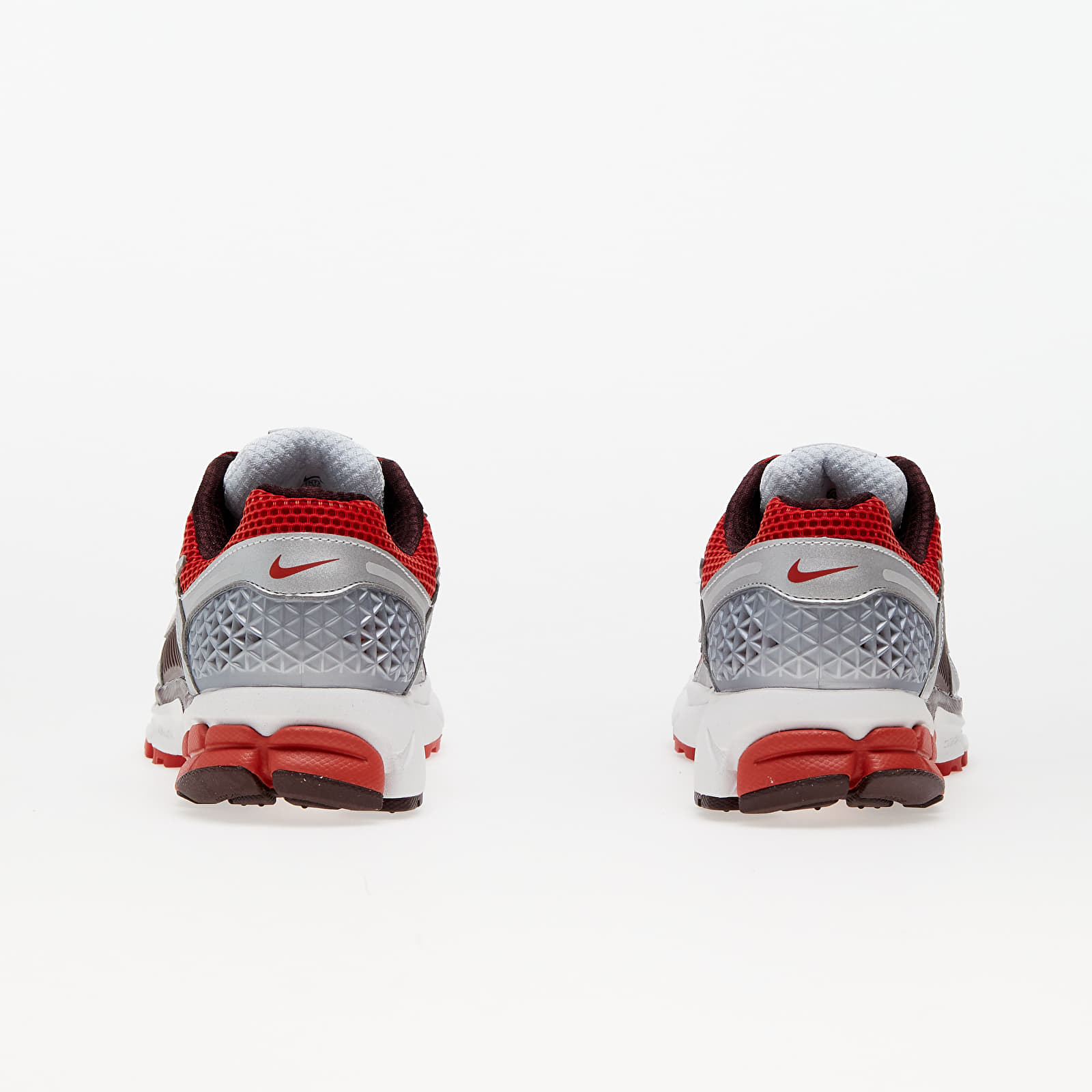 Nike Zoom Vomero 5 Mystic Red (Women's) - UK 2.5 thumbnail