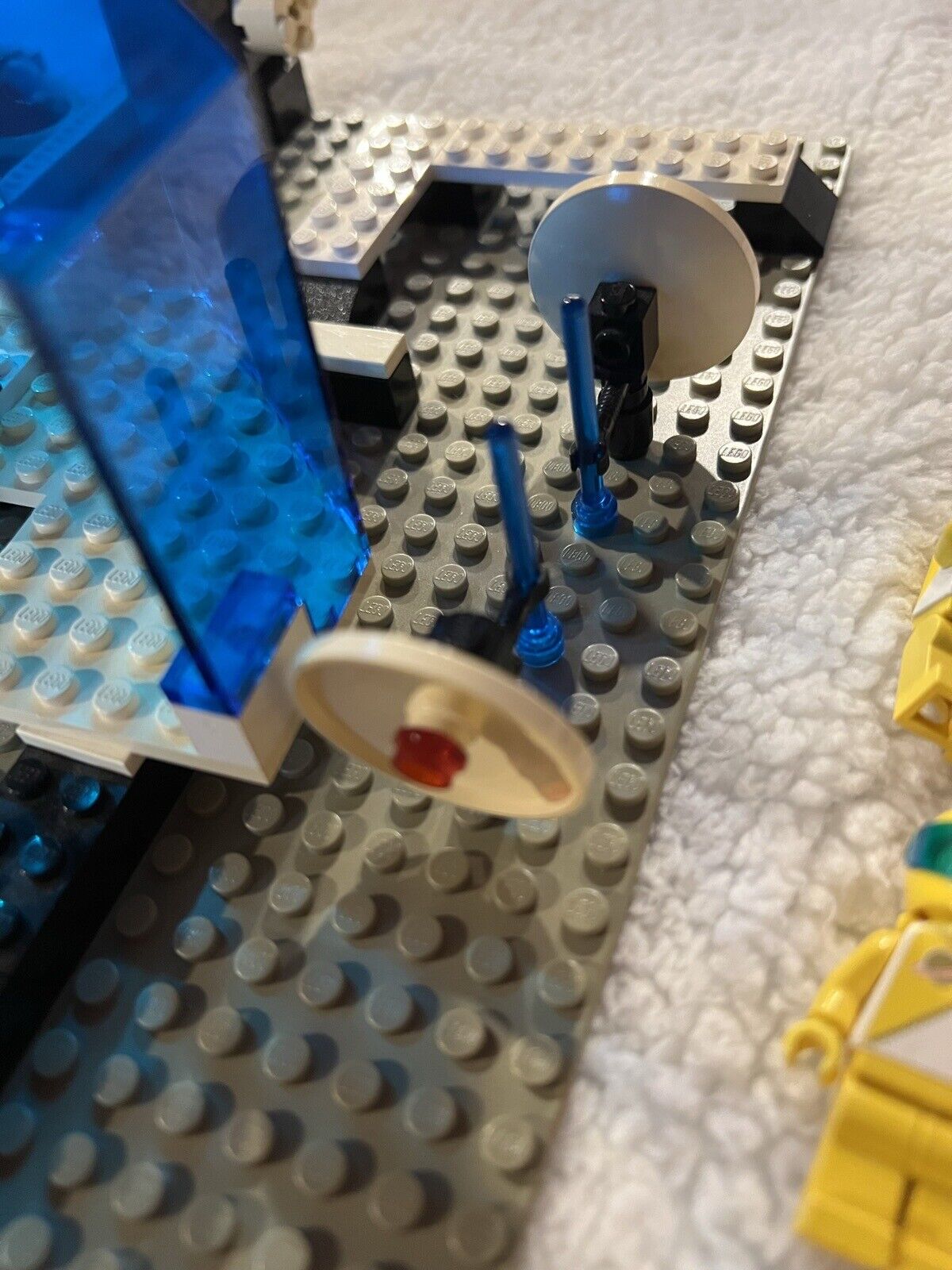 LEGO Space: Monorail Transport (6990) thumbnail