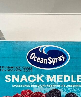 Ocean Spray® Blueberry Cran™ Snack Medley  Dried Fruit Snack  1 Oz Pouch  5 Count