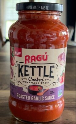 Ragu Kettle Cooked Roasted Garlic Pasta Sauce - 24oz