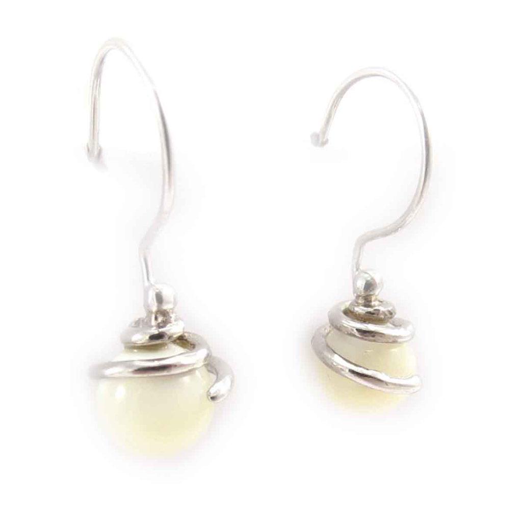 Les Trésors De Lily [F6229] - White Mother-of-Pearl 'Ruth' Silver Earrings