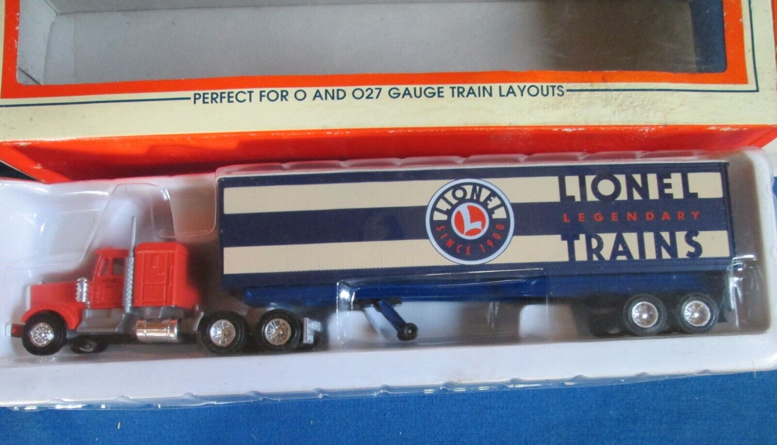 NEW Lionel Logo Tractor Trailer Truck O Gauge Model 6-12989 thumbnail