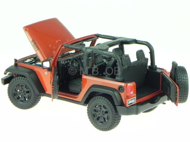 Jeep Wrangler 2014 Offen Rot Modellauto 31610 Maisto 1:18
