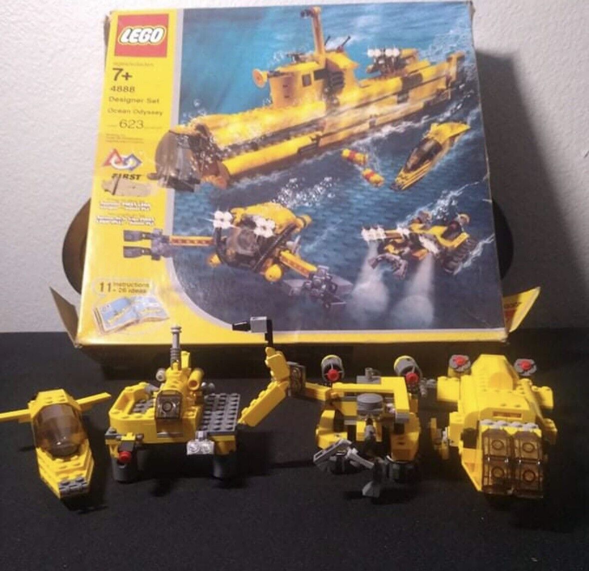 Lego Sea Explorer (4888) - Ocean Odyssey Designer Set - 96% Complete thumbnail