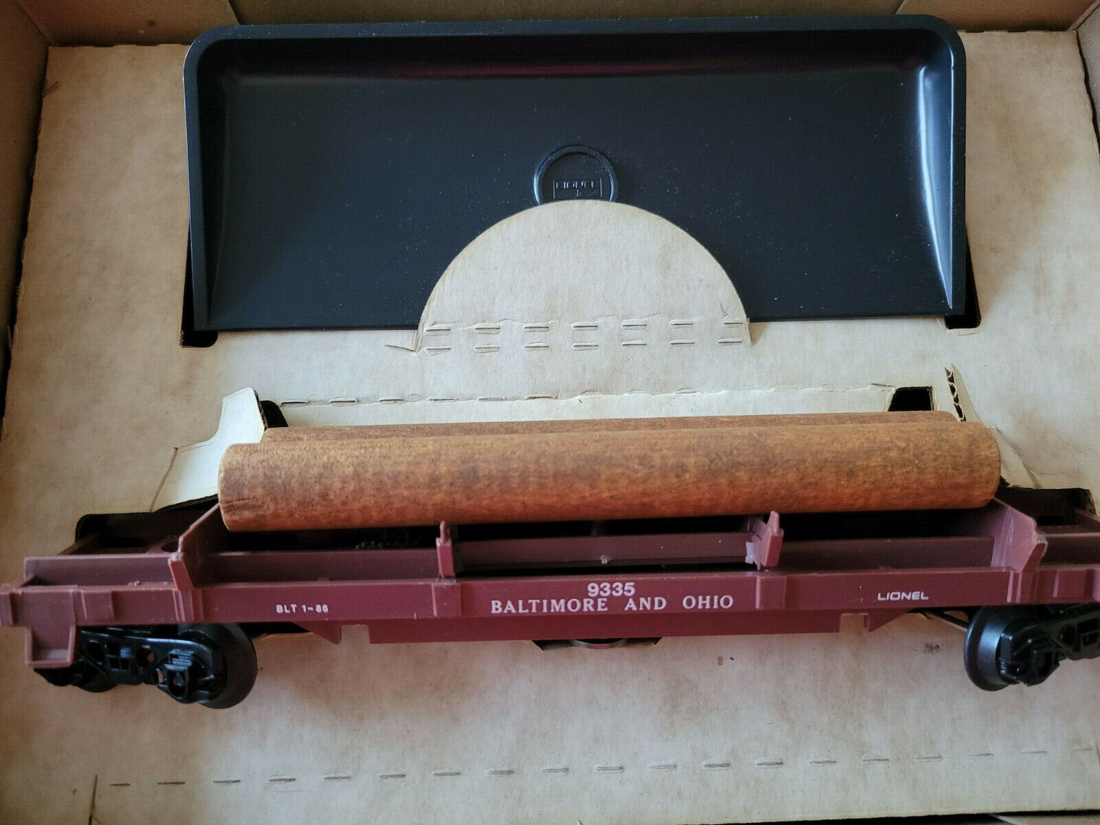 Lionel 6-9335 0/27 Gauge BALTIMORE and OHIO B & O LOG DUMP CAR NIB ORIGINAL BOX thumbnail