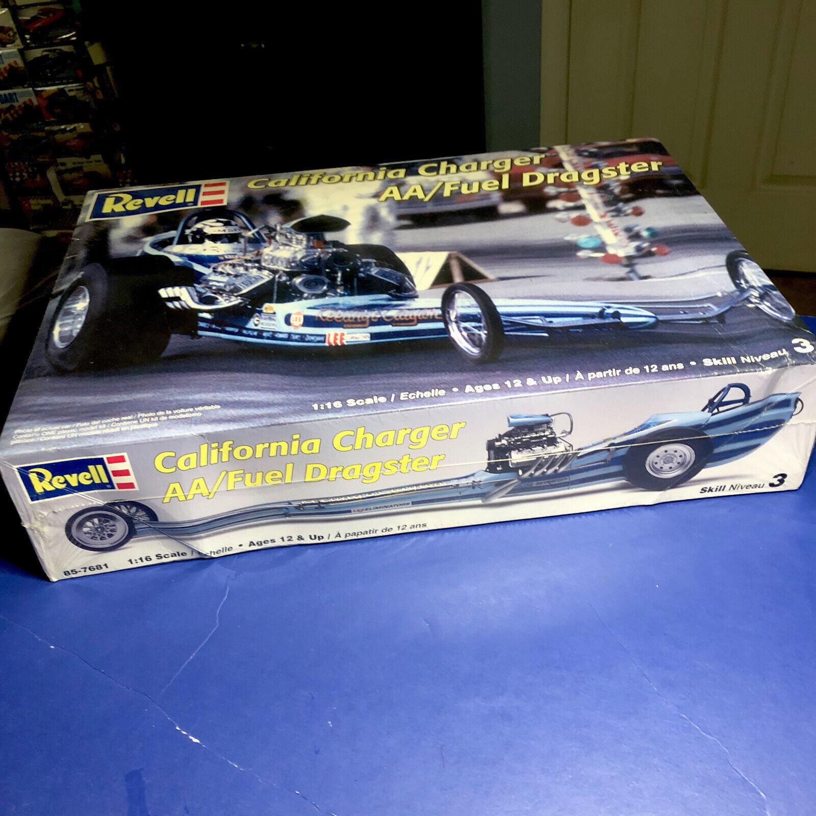 REVELL 1/16 CALIFORNIA CHARGER AA FUEL DRAGSTER F/S#7681 Model Kit F/S in 05 L/1 thumbnail