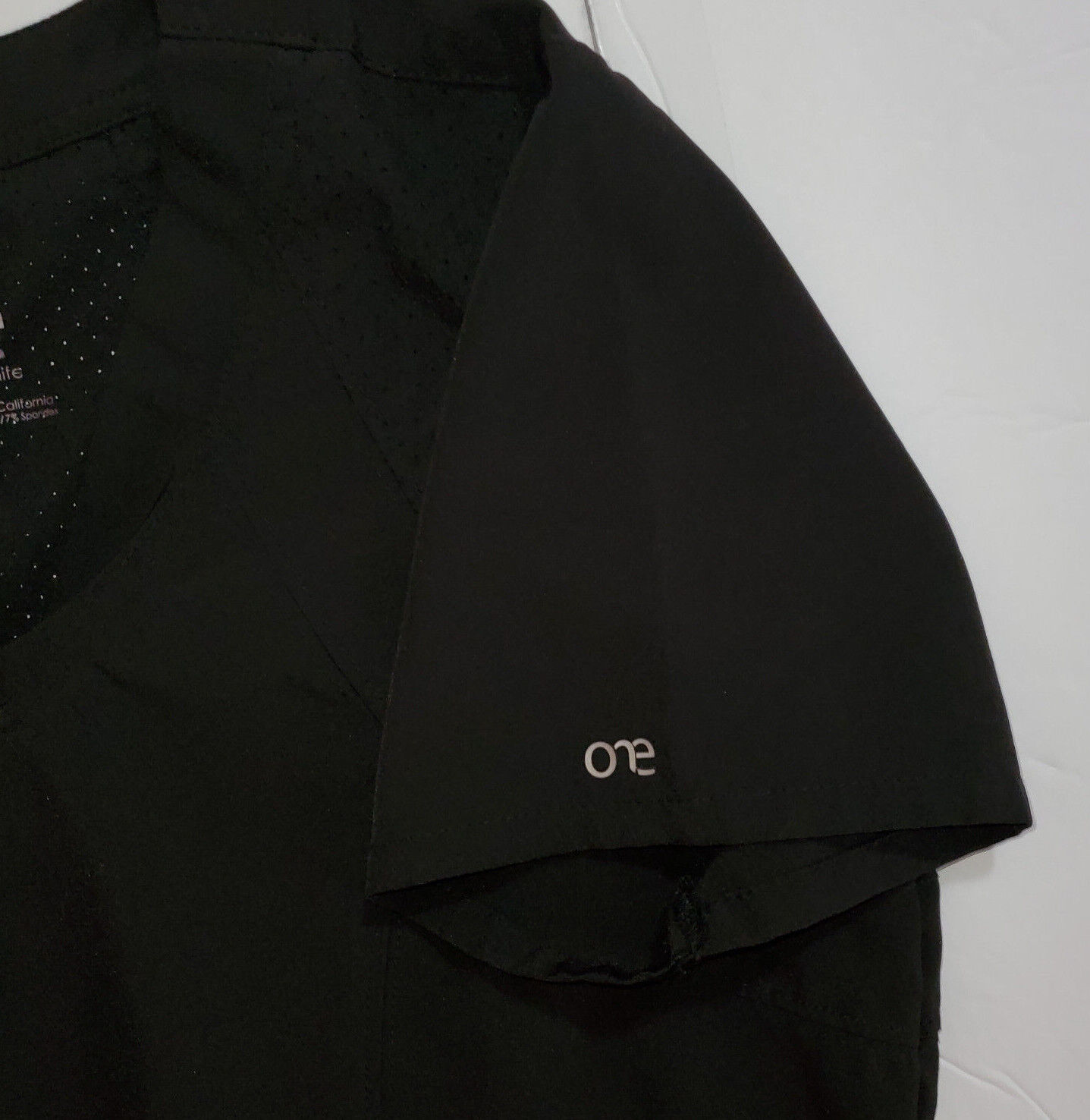 Barco One RACER ~ Women XS ~Style# 5105 Black V-Neck Stretch 4-Pocket Scrub Top thumbnail