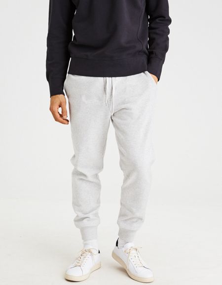 AE Classic Fleece Jogger