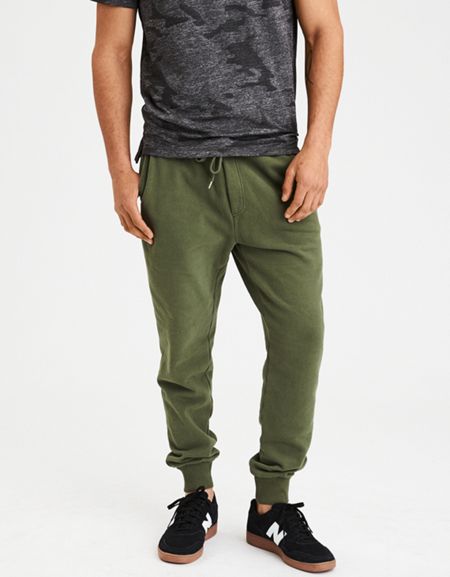 AE Classic Fleece Jogger
