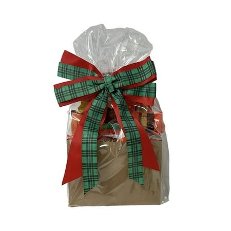 Reese S Gift Basket Includes Reese S Santa  Peanut Butter Cups  White and Milk Chocolate Trees  Reese S Pieces Candy Cane Reese S Bar