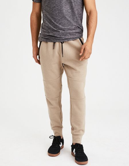 AE Mixed Fabric Jogger