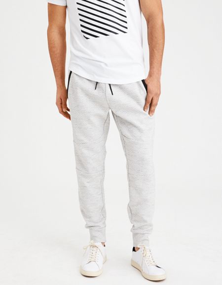 AE Mixed Fabric Jogger