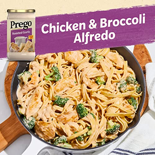 Prego Alfredo Sauce with Roasted Garlic, 22 Oz Jar thumbnail