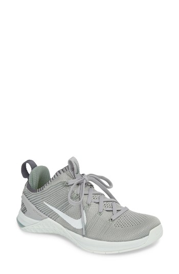 Women's Nike Metcon Dsx Flyknit 2 Training Shoe, Size 10 M - Grey