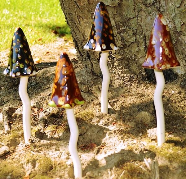 Pilz Höhe 24cm, Pilzkopf 5,5 X 8cm