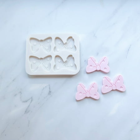 Minnie Polka Dot Baking Mold for Cupcakes  Cakepops  Chocolate Strawberries  Pretzels & Rice Krispies…