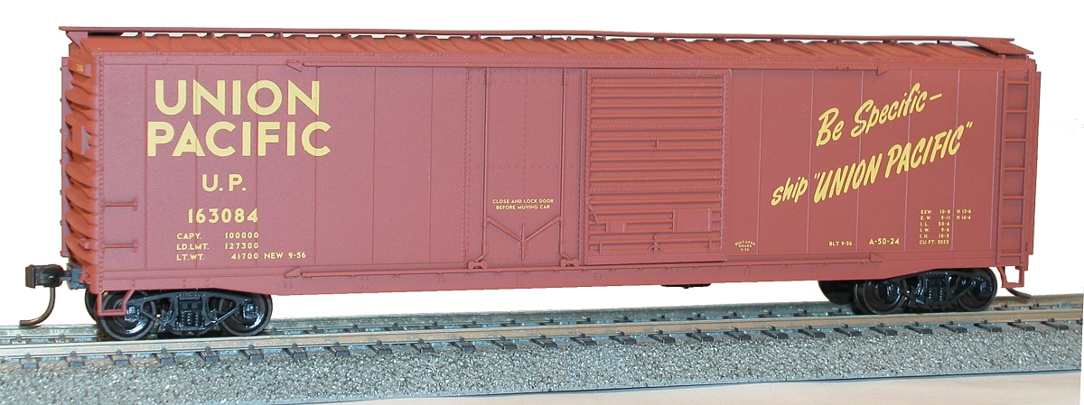 Accurail 5325 HO Union Pacific 50  Combo-Door Boxcar Kit