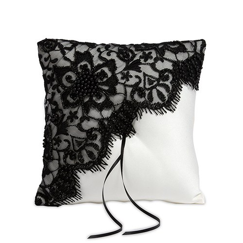 5075 Beverly Clark Gala Collection Ring Pillow